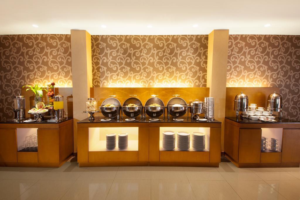 Aveon Express Hotel By Daphna International Yogyakarta Eksteriør billede